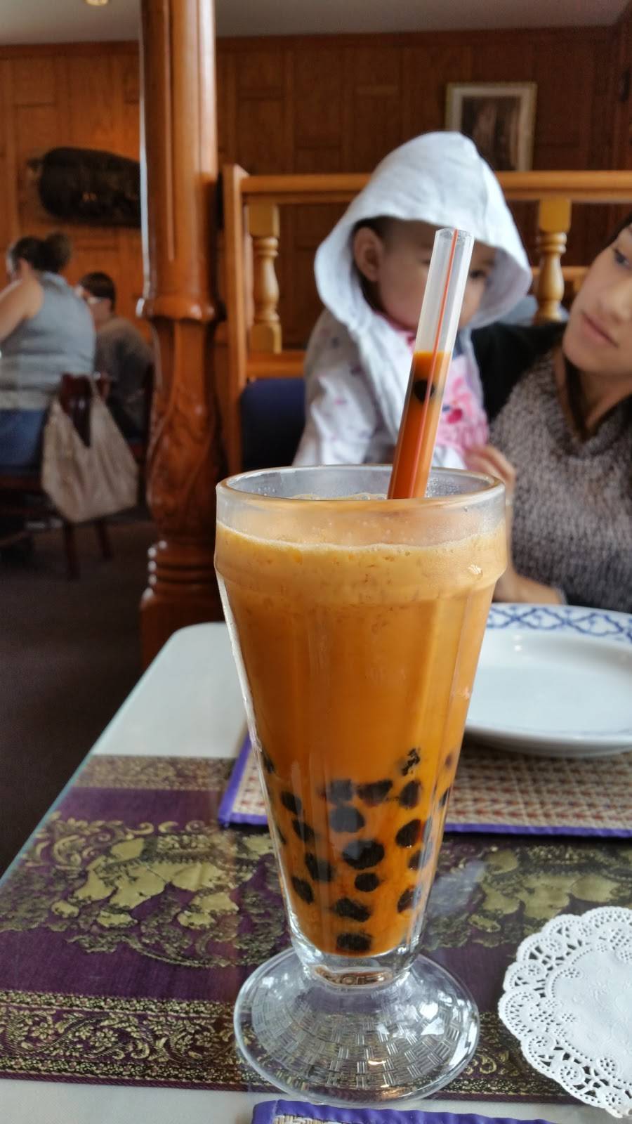 Lucky Elephant Thai Cuisine | restaurant | 1515 N Mountain Ave, Ontario, CA 91762, USA | 9099880161 OR +1 909-988-0161