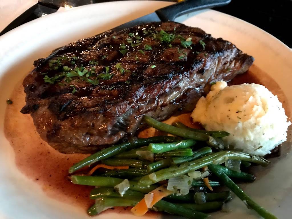 Yardarm Restaurant | restaurant | 4310 Ocean Dr, Corpus Christi, TX 78412, USA | 3618558157 OR +1 361-855-8157