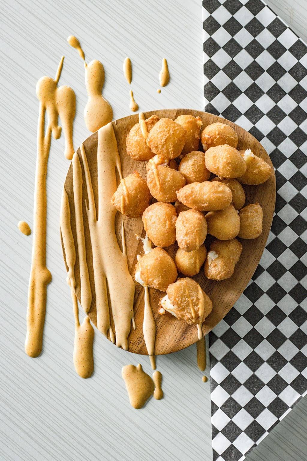 Burger & Company - Spirit Lake, IA | restaurant | 1603 Hill Ave, Spirit Lake, IA 51360, USA | 7123364161 OR +1 712-336-4161