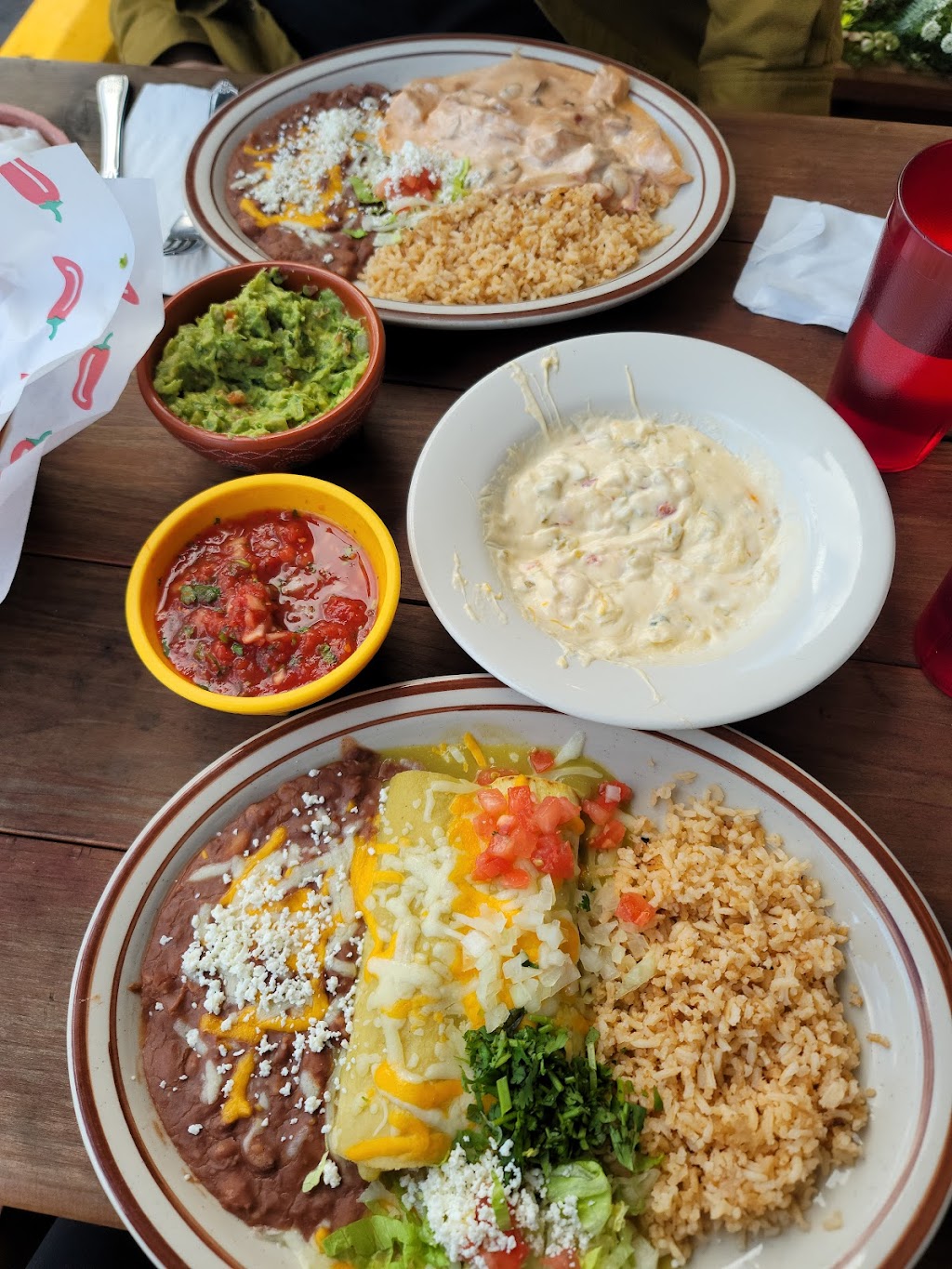 Rosas Mexican Restaurant | restaurant | 2825 US-101, Florence, OR 97439, USA | 5419971144 OR +1 541-997-1144