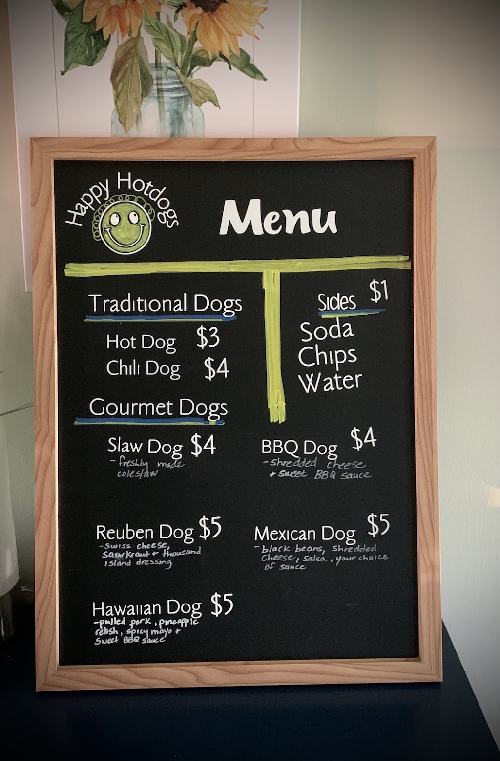 Happy Hotdogs | meal takeaway | 703 N Royal Ave, Front Royal, VA 22630, USA | 5402529828 OR +1 540-252-9828