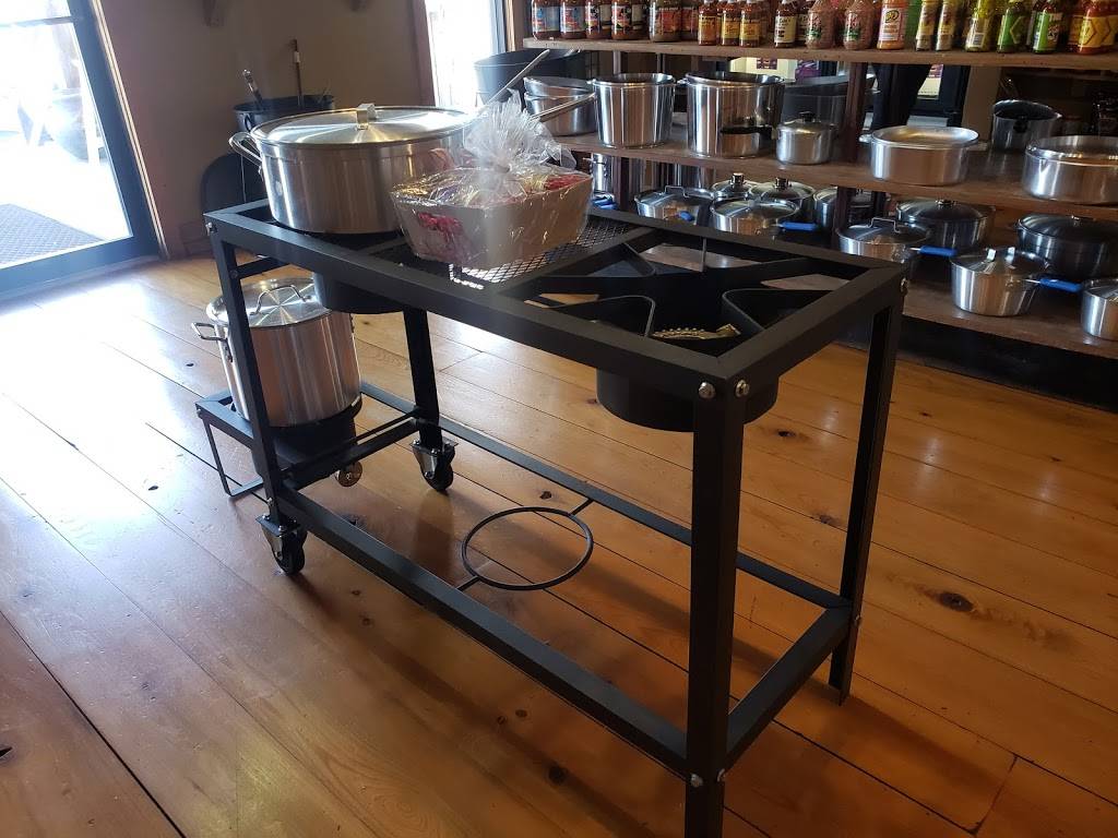 Heberts Boudin and Cracklins | restaurant | 2013 Rees St, Breaux Bridge, LA 70517, USA | 3373321188 OR +1 337-332-1188