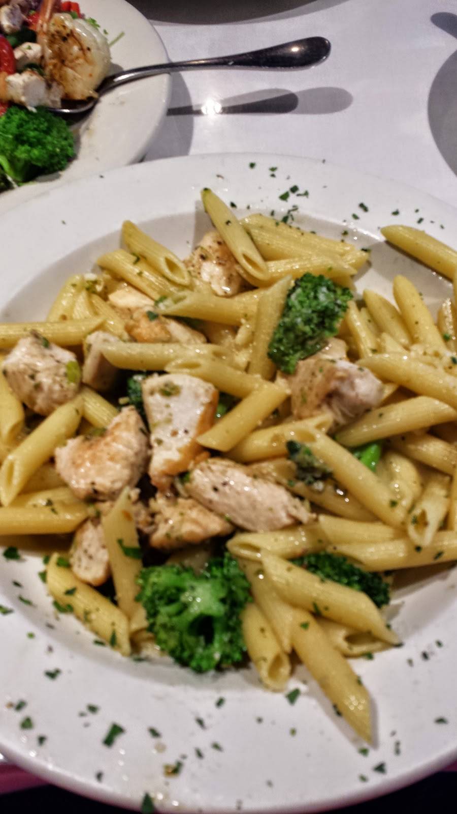 Vinnys Ristorante | meal takeaway | 76 Broadway, Somerville, MA 02145, USA | 6176281921 OR +1 617-628-1921