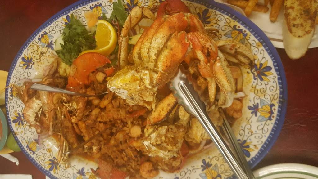 Alegrias Seafood Chicago | restaurant | 1024 N Ashland Ave, Chicago, IL 60622, USA | 7732527200 OR +1 773-252-7200