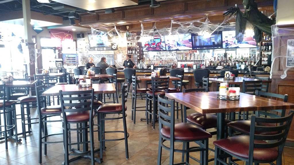 Cabaret Sports Bar & Grille | restaurant | 2785 N Ankeny Blvd, Ankeny, IA 50023, USA | 5159655481 OR +1 515-965-5481