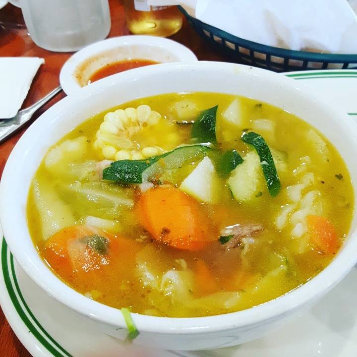 La Barca | restaurant | 3501 Firestone Blvd, South Gate, CA 90280, USA | 3235645141 OR +1 323-564-5141