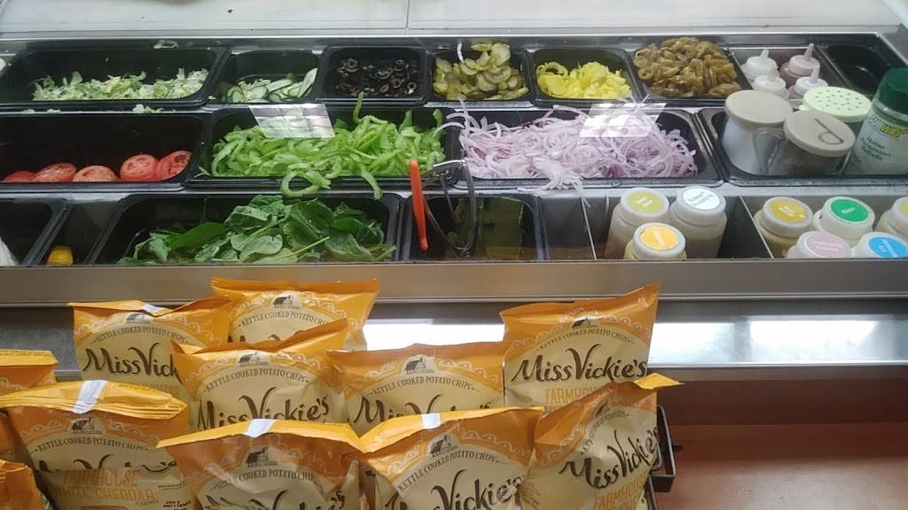 Subway | meal takeaway | 3652 Reliance Drive Highway 52 And, I-25, Frederick, CO 80516, USA | 3038333381 OR +1 303-833-3381