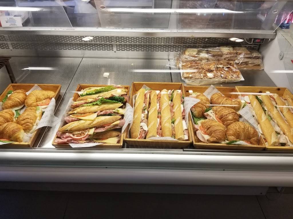 Sacha Café | cafe | 1450 Brickell Ave, Miami, FL 33131, USA | 3053580660 OR +1 305-358-0660