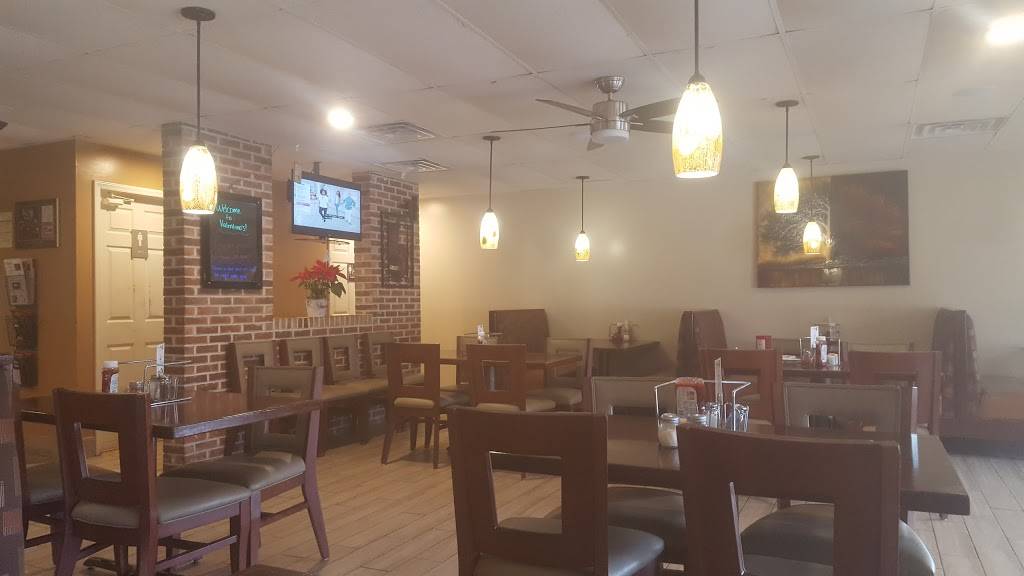 Valentinos | meal takeaway | 1501 King College Rd, Bristol, TN 37620, USA | 4239687655 OR +1 423-968-7655