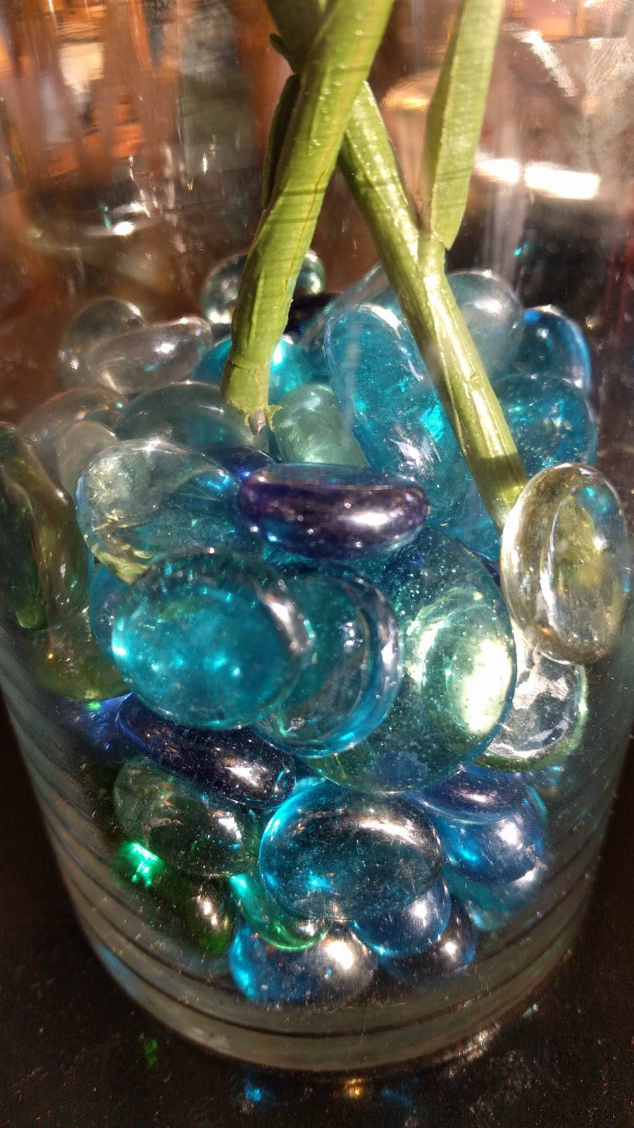 Bogeys Bar & Grill | restaurant | 3311 N River Rd, Fort Gratiot Twp, MI 48059, USA | 8109827010 OR +1 810-982-7010