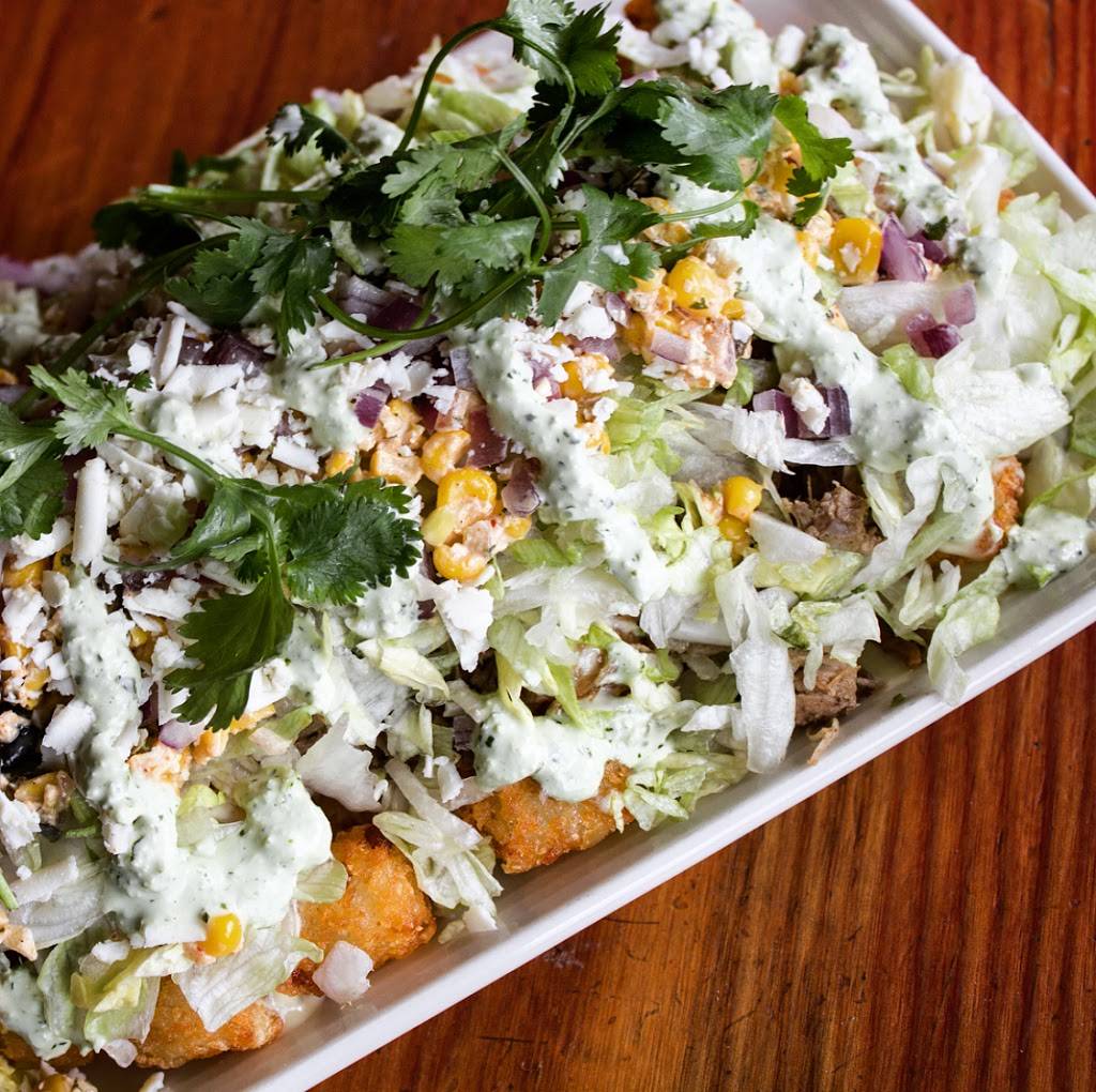 Blue Door Pub Longfellow | restaurant | 3448 42nd Ave S, Minneapolis, MN 55406, USA | 6123152470 OR +1 612-315-2470