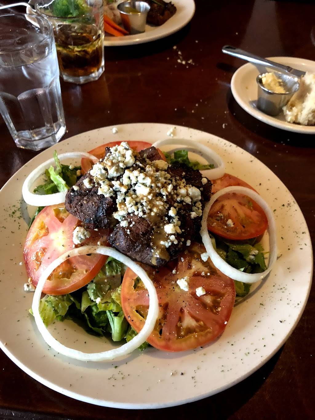 JaKs Grill | restaurant | 4548 California Ave SW, Seattle, WA 98116, USA | 2069377809 OR +1 206-937-7809