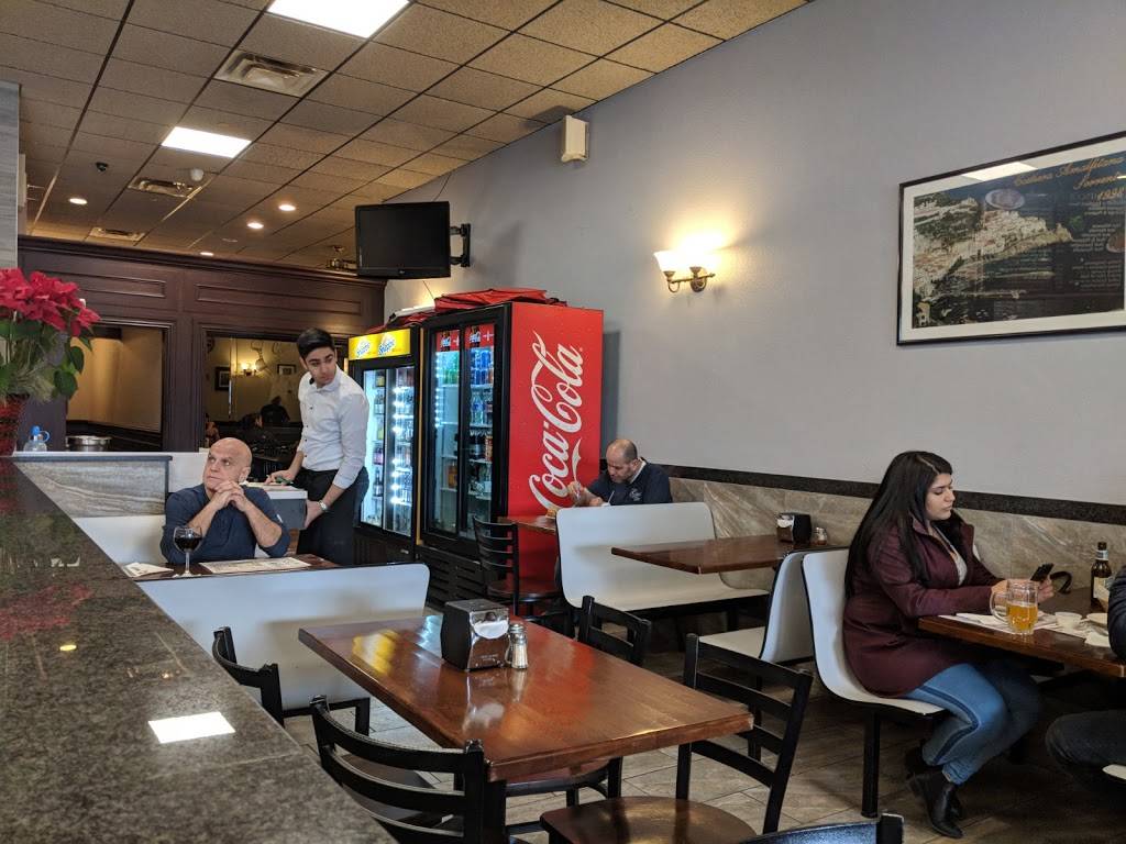 Ginos of Kissena | meal delivery | 6501 Kissena Blvd #1, Flushing, NY 11367, USA | 7189394474 OR +1 718-939-4474