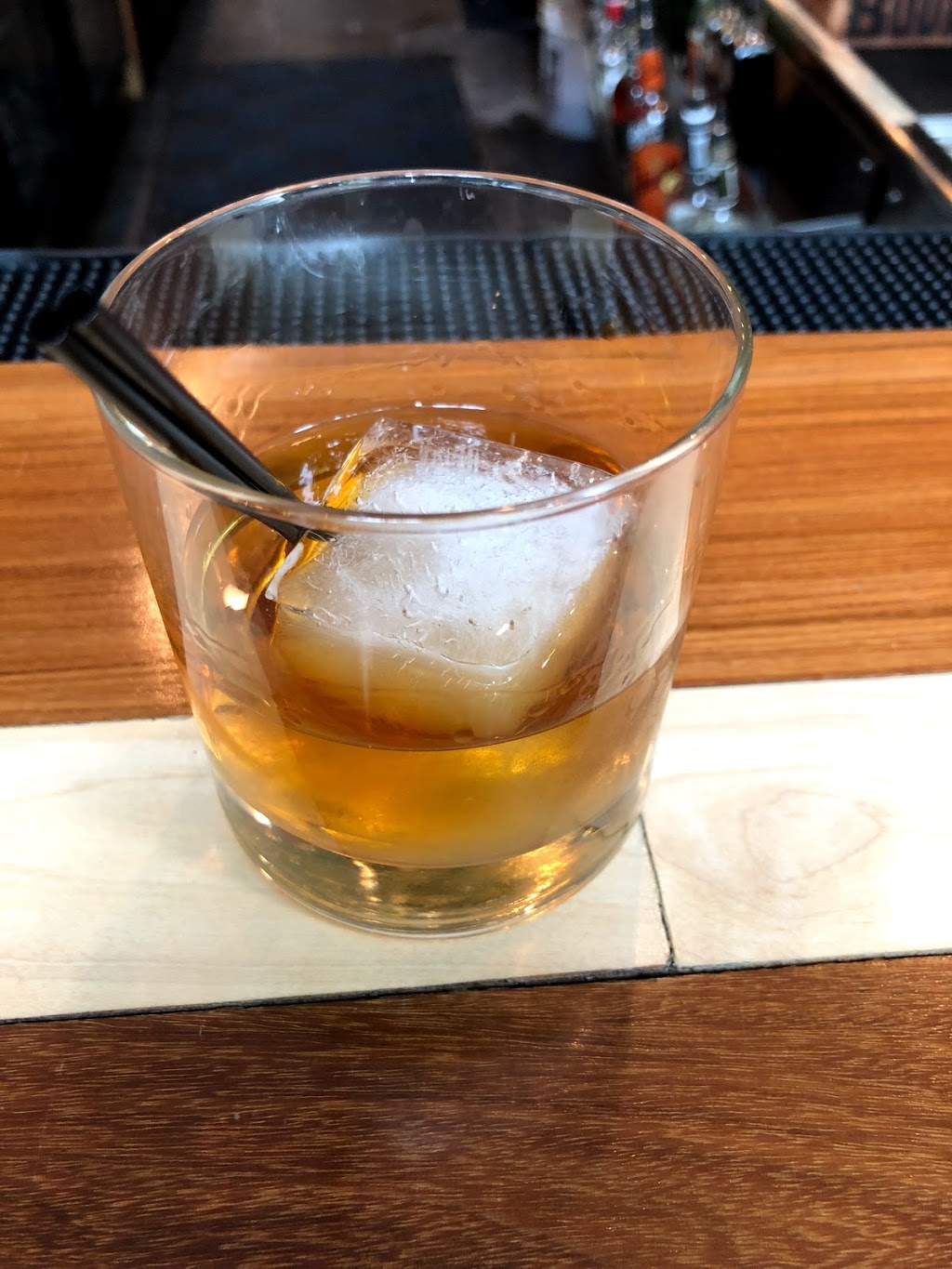 Destination Dogs | restaurant | 1111 Walnut St, Philadelphia, PA 19107, USA | 2677737750 OR +1 267-773-7750