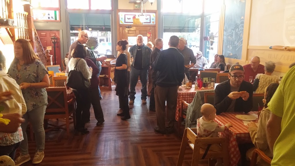 Papas Italian Restaurant | restaurant | 132 W Main St, Florence, CO 81226, USA | 7197847888 OR +1 719-784-7888