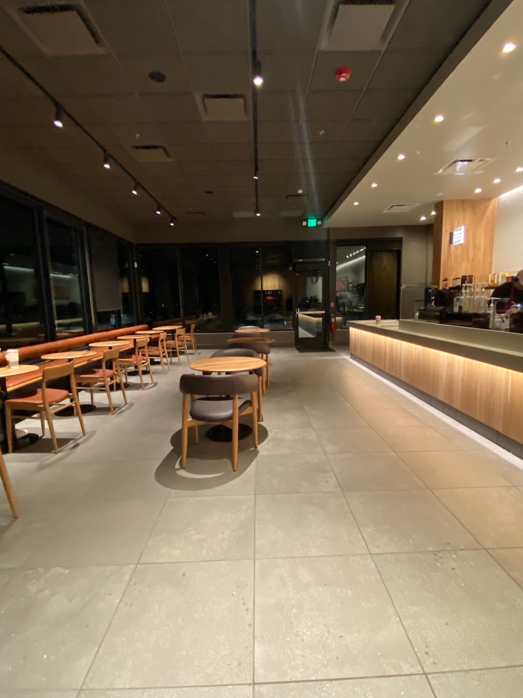 Starbucks | cafe | 2050 W Orchard Rd, North Aurora, IL 60542, USA | 6304101388 OR +1 630-410-1388