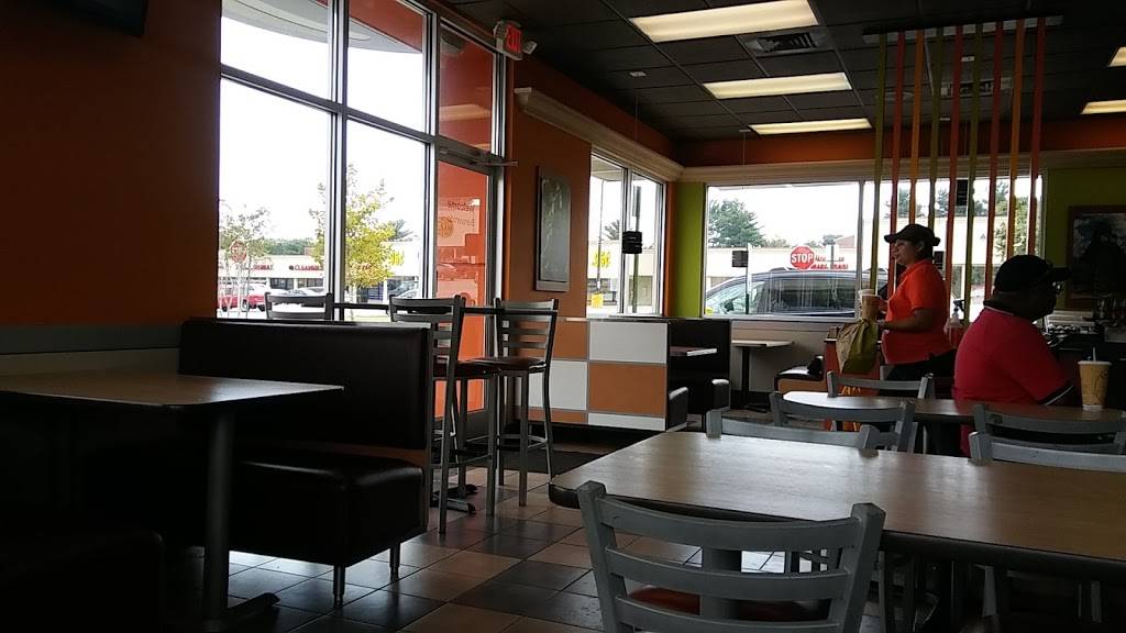 Pollo Campero | meal takeaway | 14083 Jefferson Davis Hwy, Woodbridge, VA 22191, USA | 7034971000 OR +1 703-497-1000