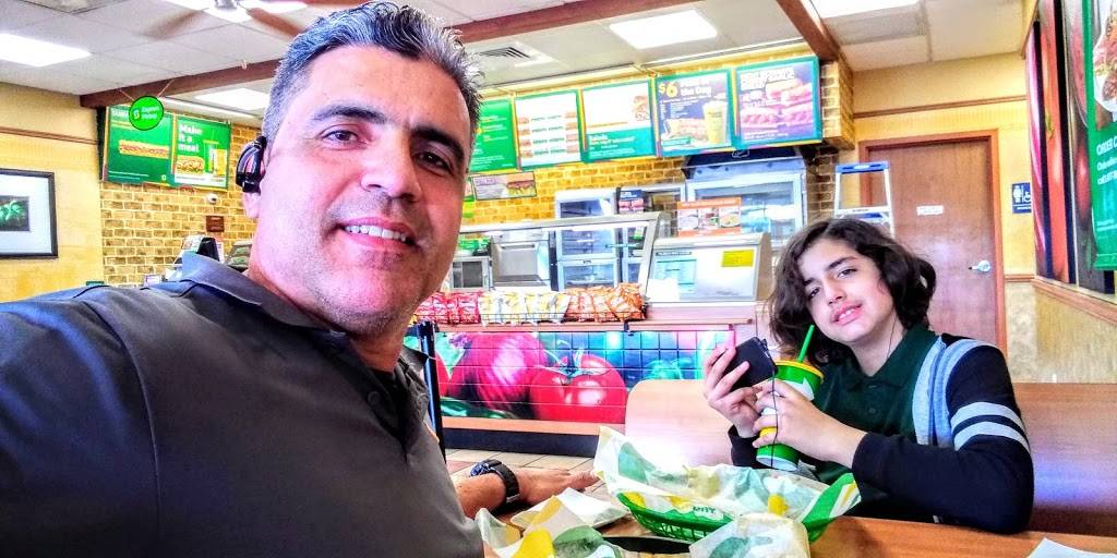 Subway | meal takeaway | 1870-C W 60th St, Hialeah, FL 33012, USA | 7865364138 OR +1 786-536-4138