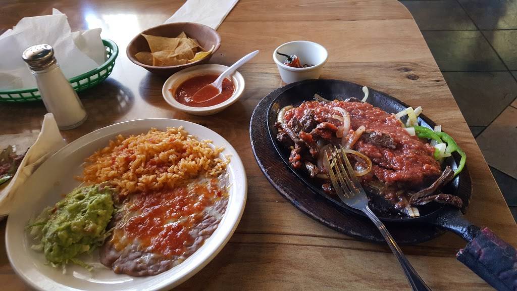 El Chino Mexican Restaurant | restaurant | 2525 Soquel Dr # A, Santa Cruz, CA 95065, USA | 8314767175 OR +1 831-476-7175