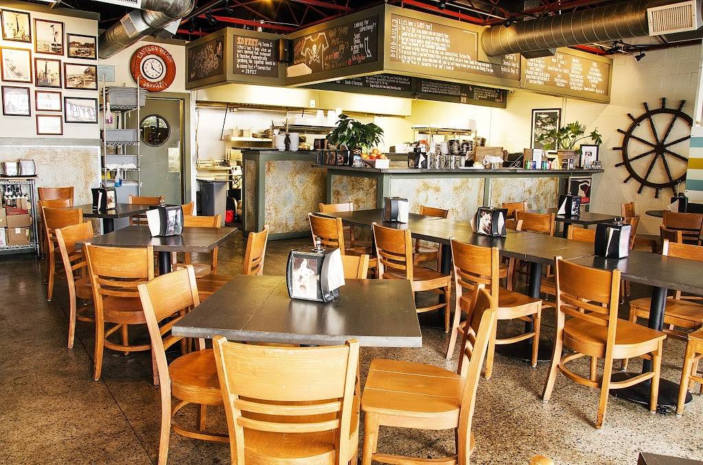 20 Feet Seafood Joint | restaurant | 1160 Peavy Rd, Dallas, TX 75218, USA | 9727077442 OR +1 972-707-7442