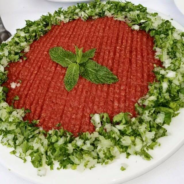 Red Moon Restaurant & Lounge | night club | 12516 Riverside Dr, Valley Village, CA 91607, USA | 8187554500 OR +1 818-755-4500