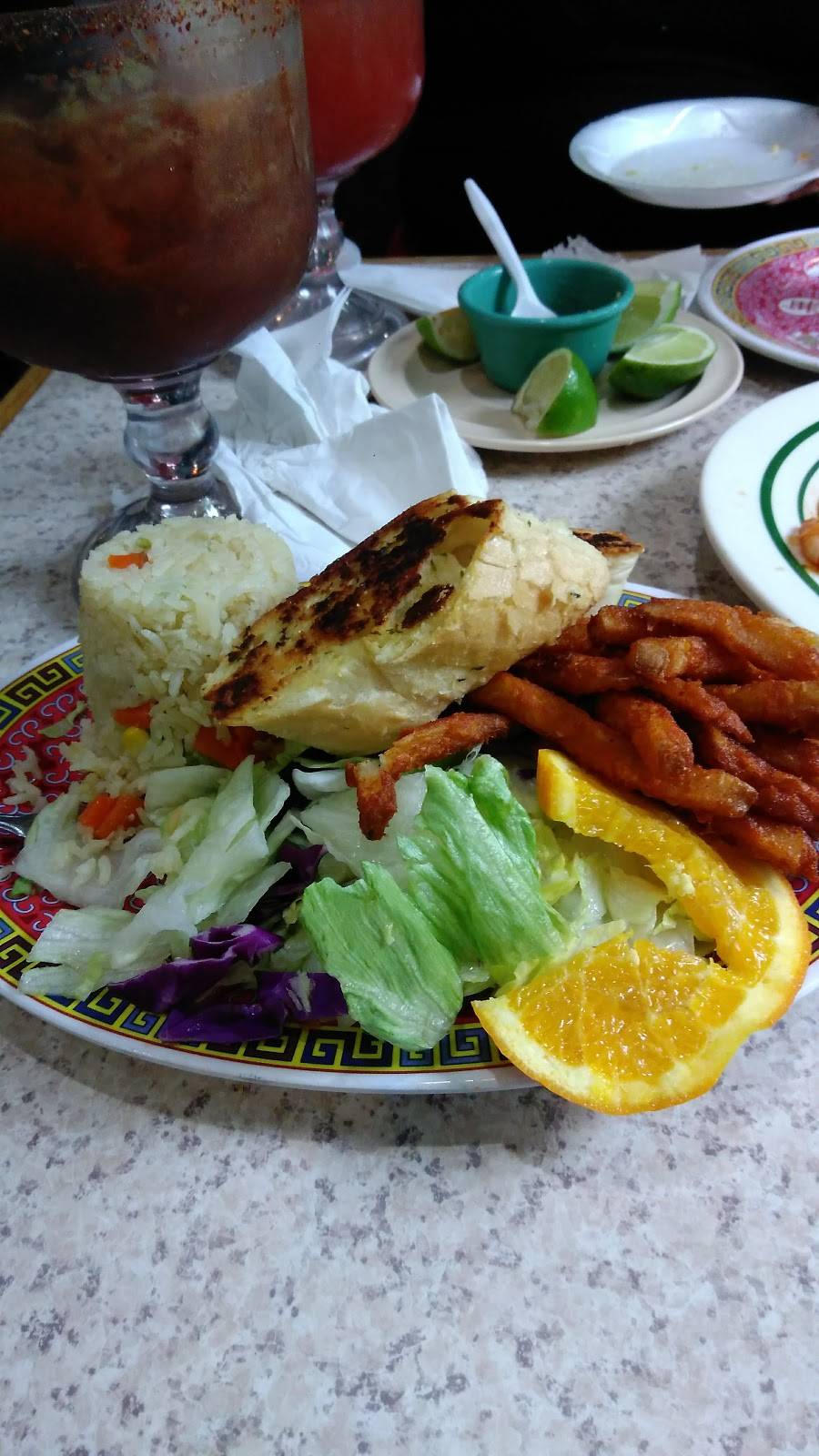 Mariscos El Veneno | restaurant | 4151, 6835 S Pulaski Rd, Chicago, IL 60629, USA | 7737357888 OR +1 773-735-7888
