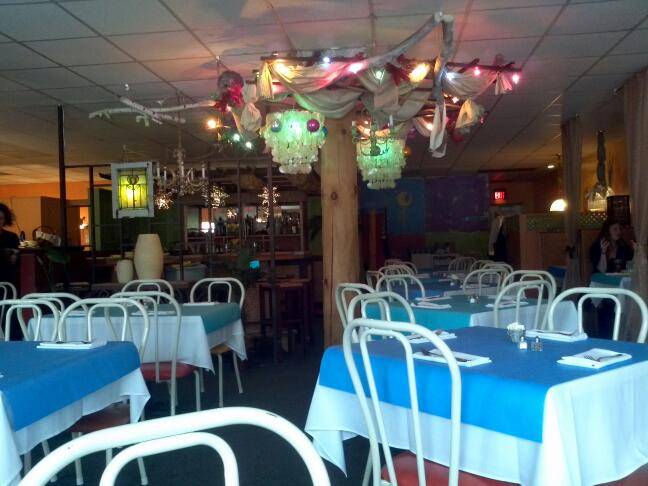 Z Harvest Cafe | restaurant | 2475 University Ave, Green Bay, WI 54302, USA | 9204681685 OR +1 920-468-1685