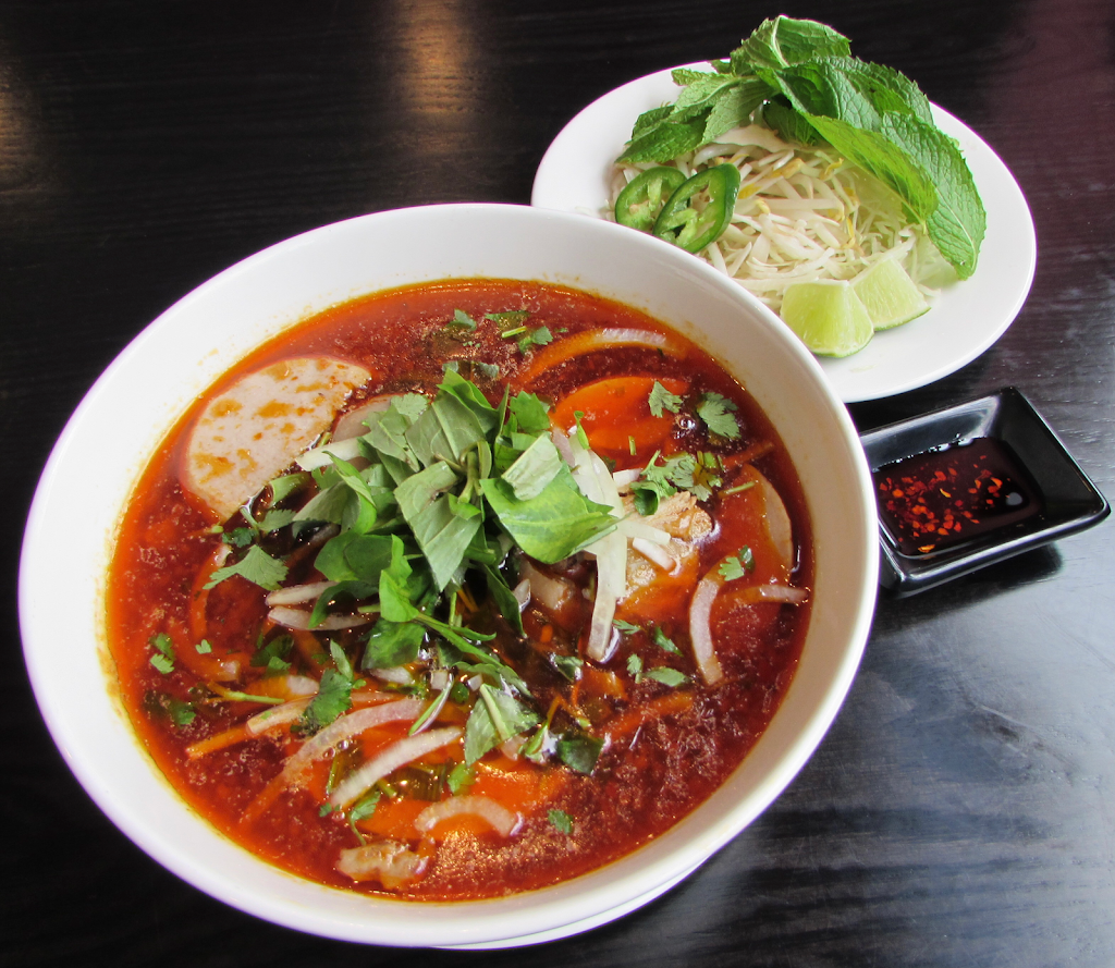 Best Taste of Pho Saigon | restaurant | 11712 Ulysses St NE, Blaine, MN 55434, USA | 7632086811 OR +1 763-208-6811
