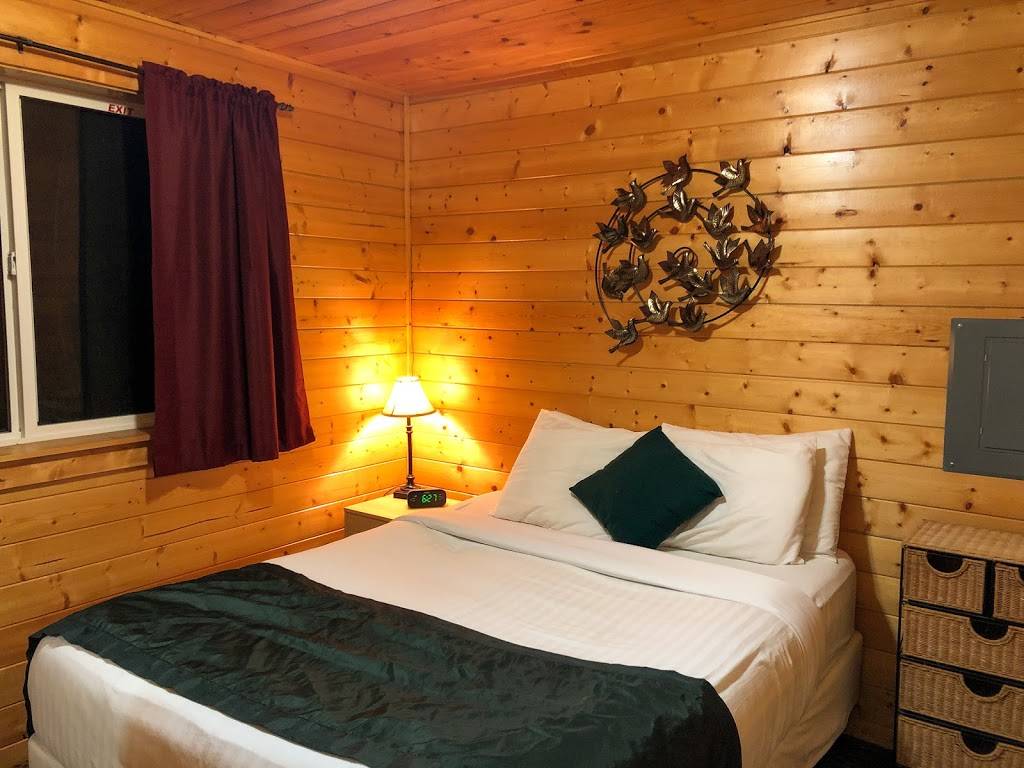 Robin Hood Village Resort | restaurant | 6790 WA-106, Union, WA 98592, USA | 3608982163 OR +1 360-898-2163