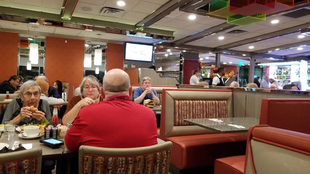 Omega Diner Restaurant | restaurant | 1809 Lakeville Rd, New Hyde Park, NY 11040, USA | 5163544666 OR +1 516-354-4666