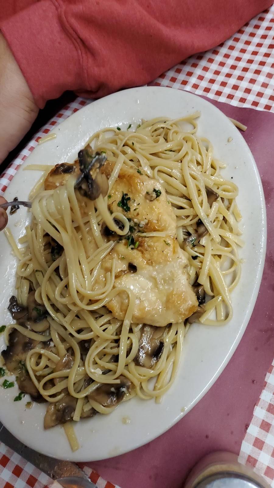 Casa Di Longobardi Ristorante & Pizzeria | restaurant | 4755 Co Rd 55, Swan Lake, NY 12783, USA | 8457479190 OR +1 845-747-9190