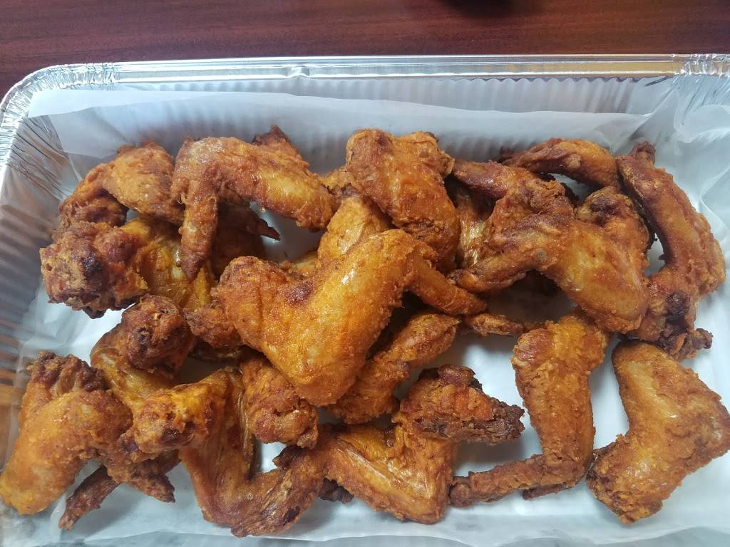 Americas Best wings | restaurant | 3330 S Crater Rd suite 28, Petersburg, VA 23805, USA | 8042035063 OR +1 804-203-5063