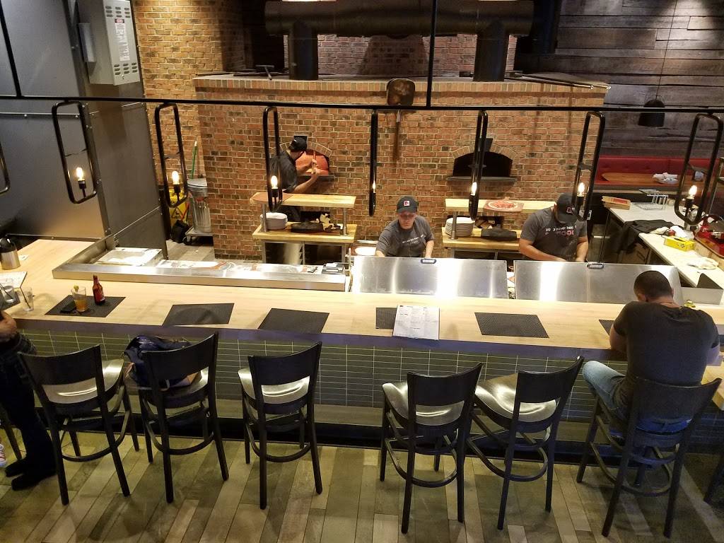 Matchbox Vintage Pizza Bistro | restaurant | 1100 S Hayes St h20, Arlington, VA 22202, USA | 7033403884 OR +1 703-340-3884