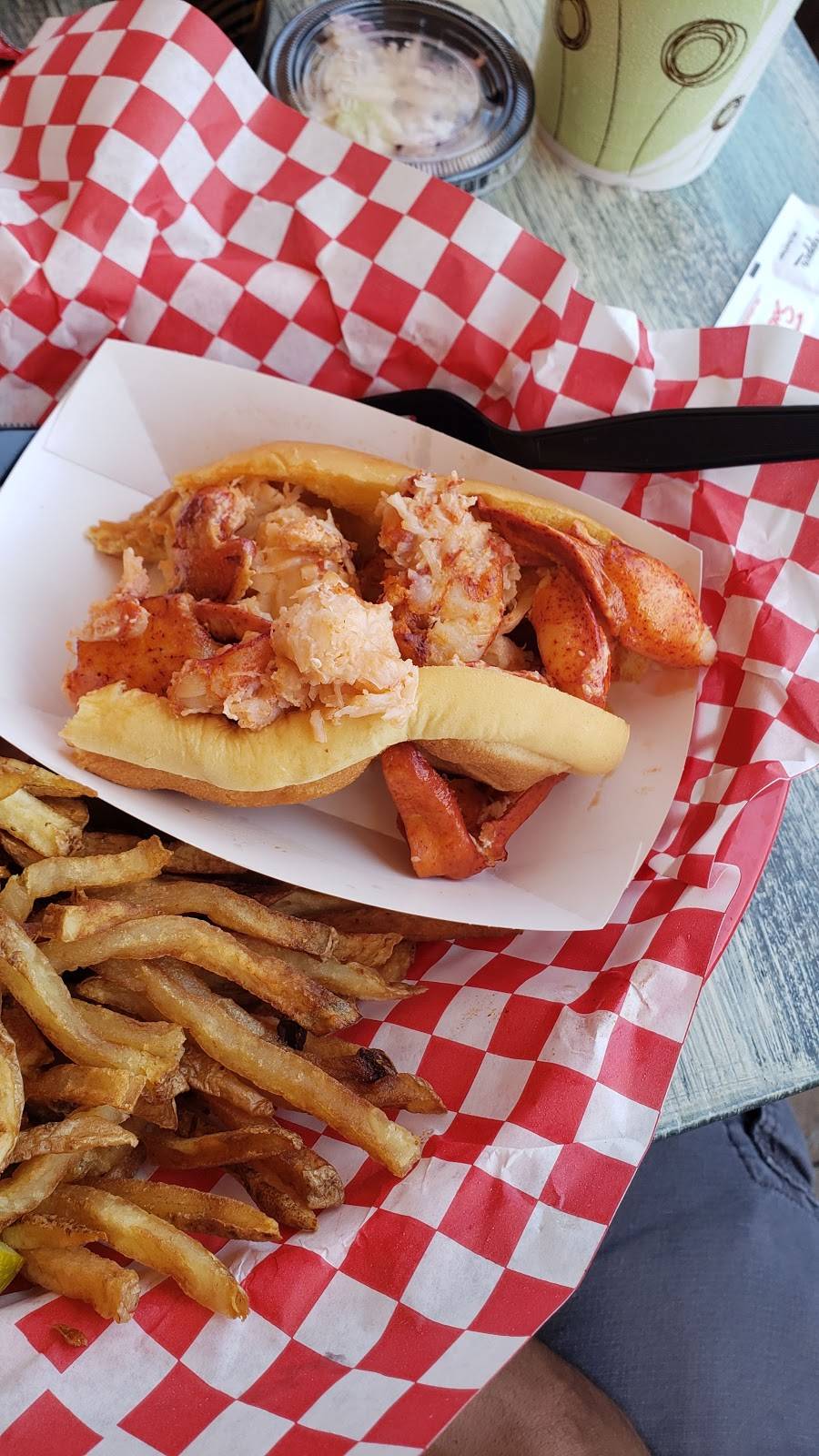 Point Lobster Co | restaurant | 1 St Louis Ave, Point Pleasant Beach, NJ 08742, USA | 7328921718 OR +1 732-892-1718