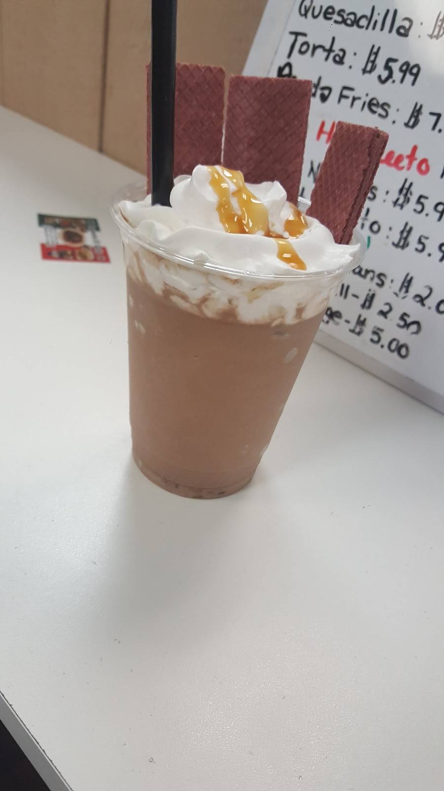 Taqueria El Gallo | restaurant | 635 E 6th St, Madera, CA 93638, USA | 5598717641 OR +1 559-871-7641