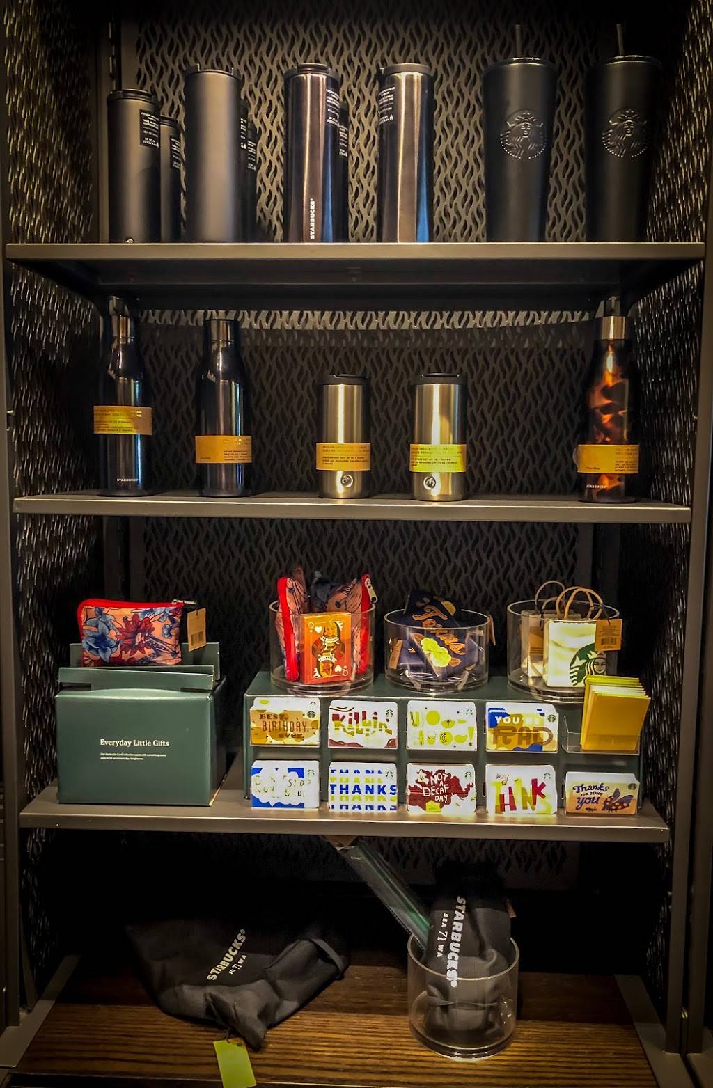 Starbucks | cafe | 7710 N FM 620 Unit 610, Austin, TX 78726, USA | 5122503533 OR +1 512-250-3533