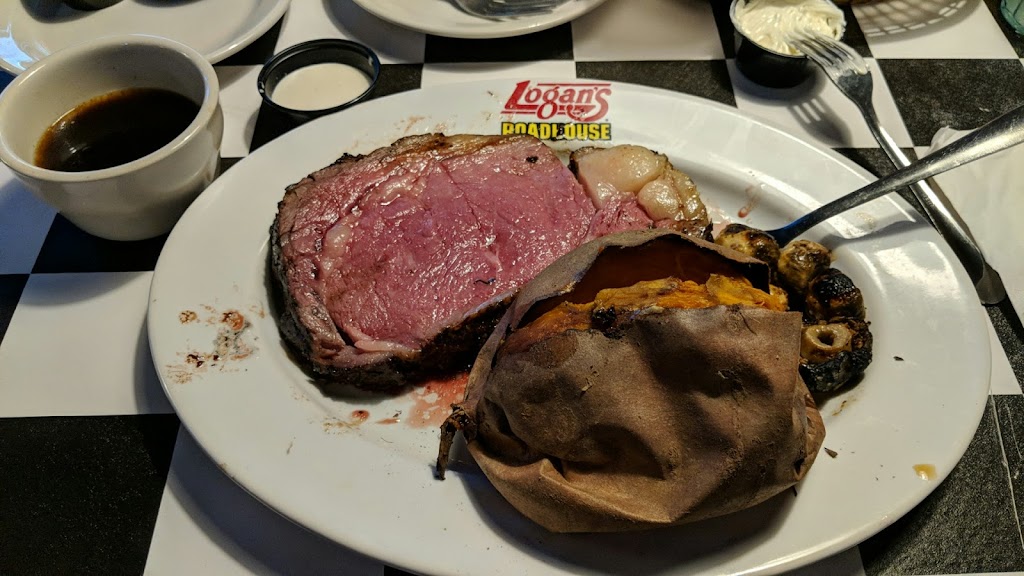 Logans Roadhouse | restaurant | 201 Constitution Dr W, Monroe, LA 71292, USA | 3183619961 OR +1 318-361-9961