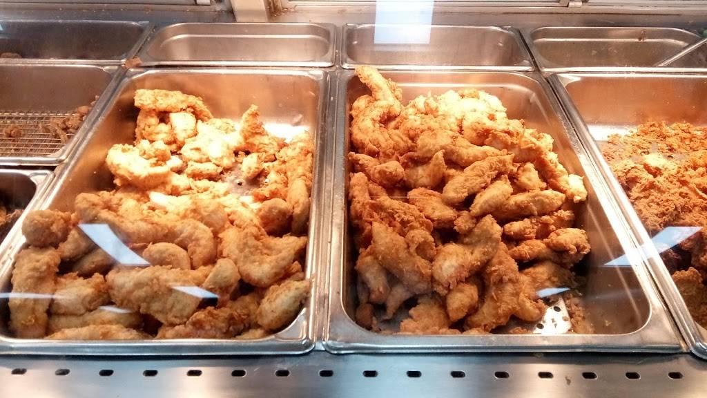 Chesters Chicken | restaurant | 145 Major Grahams Rd, Max Meadows, VA 24360, USA | 2766373124 OR +1 276-637-3124