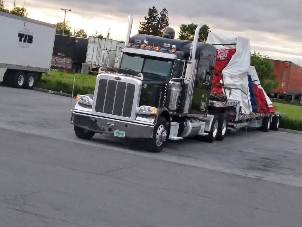 Flying J Travel Center | restaurant | 420 E Main St, Beaverdam, OH 45808, USA | 4196438001 OR +1 419-643-8001