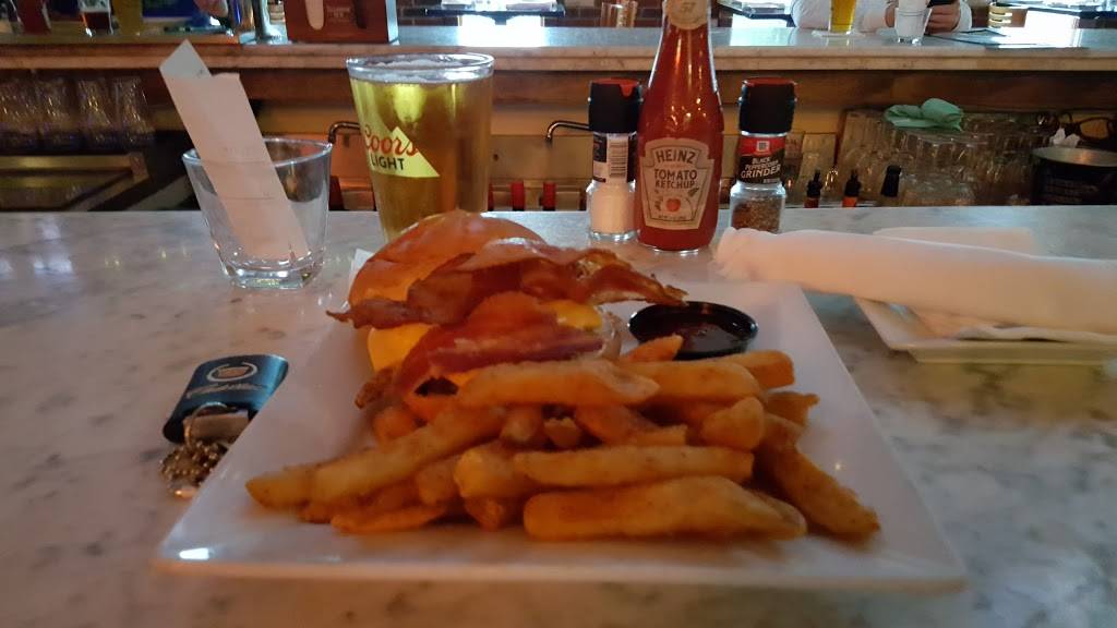 Spring Lake Tap House | restaurant | 810 NJ-71, Spring Lake, NJ 07762, USA | 7322821530 OR +1 732-282-1530