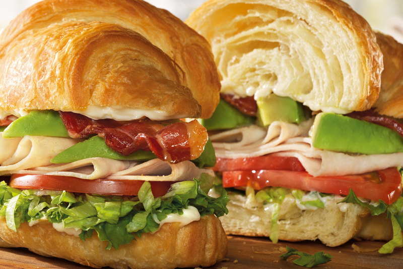 Red Robin Gourmet Burgers and Brews | restaurant | 7355 W Taft St, Wichita, KS 67209, USA | 3162192939 OR +1 316-219-2939