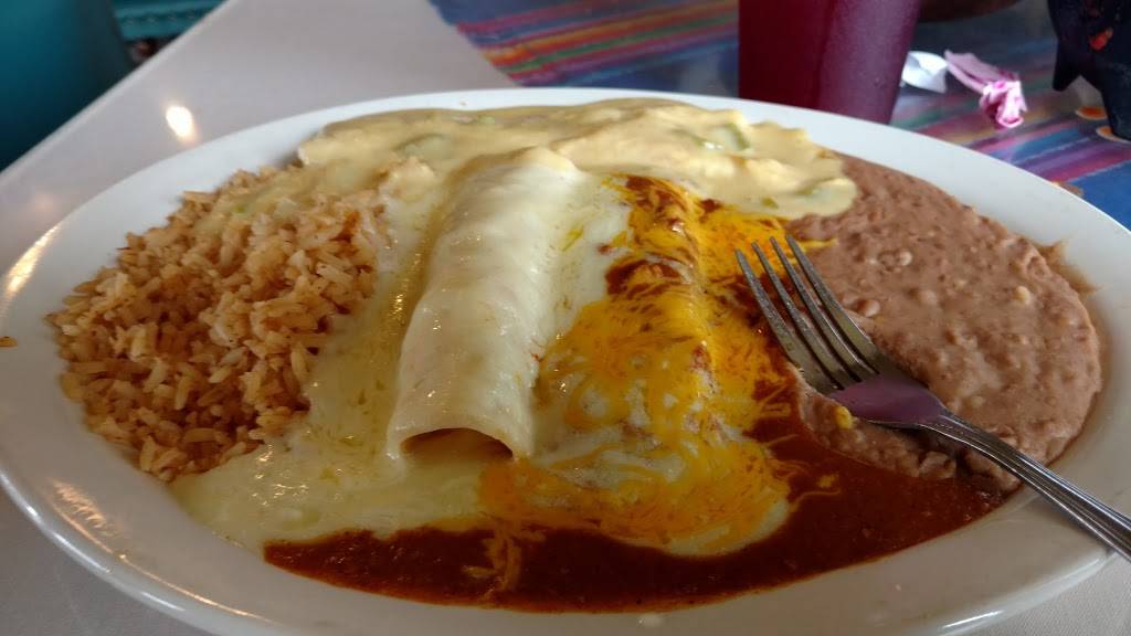 Casa Cavazos Restaurant | restaurant | 5409 N Jim Miller Rd #239, Dallas, TX 75227, USA | 2143882292 OR +1 214-388-2292