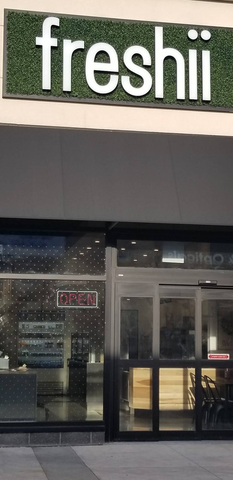 Freshii | restaurant | 75 Billy Bishop Way, North York, ON M3K 2C8, Canada | 6474171816 OR +1 647-417-1816