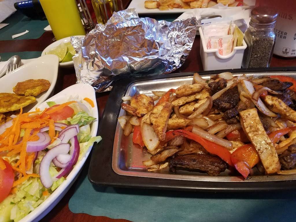 Centro Latino | restaurant | 6217 Bergenline Ave # A, West New York, NJ 07093, USA | 2018685175 OR +1 201-868-5175