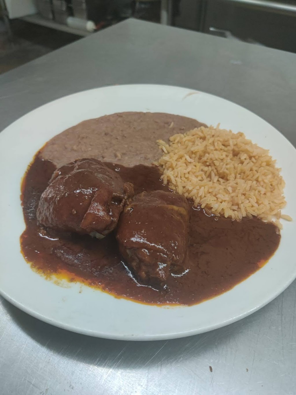 El Sazon de Fidelitas | restaurant | 514 Pleasanton Rd, San Antonio, TX 78214, USA | 2105301610 OR +1 210-530-1610
