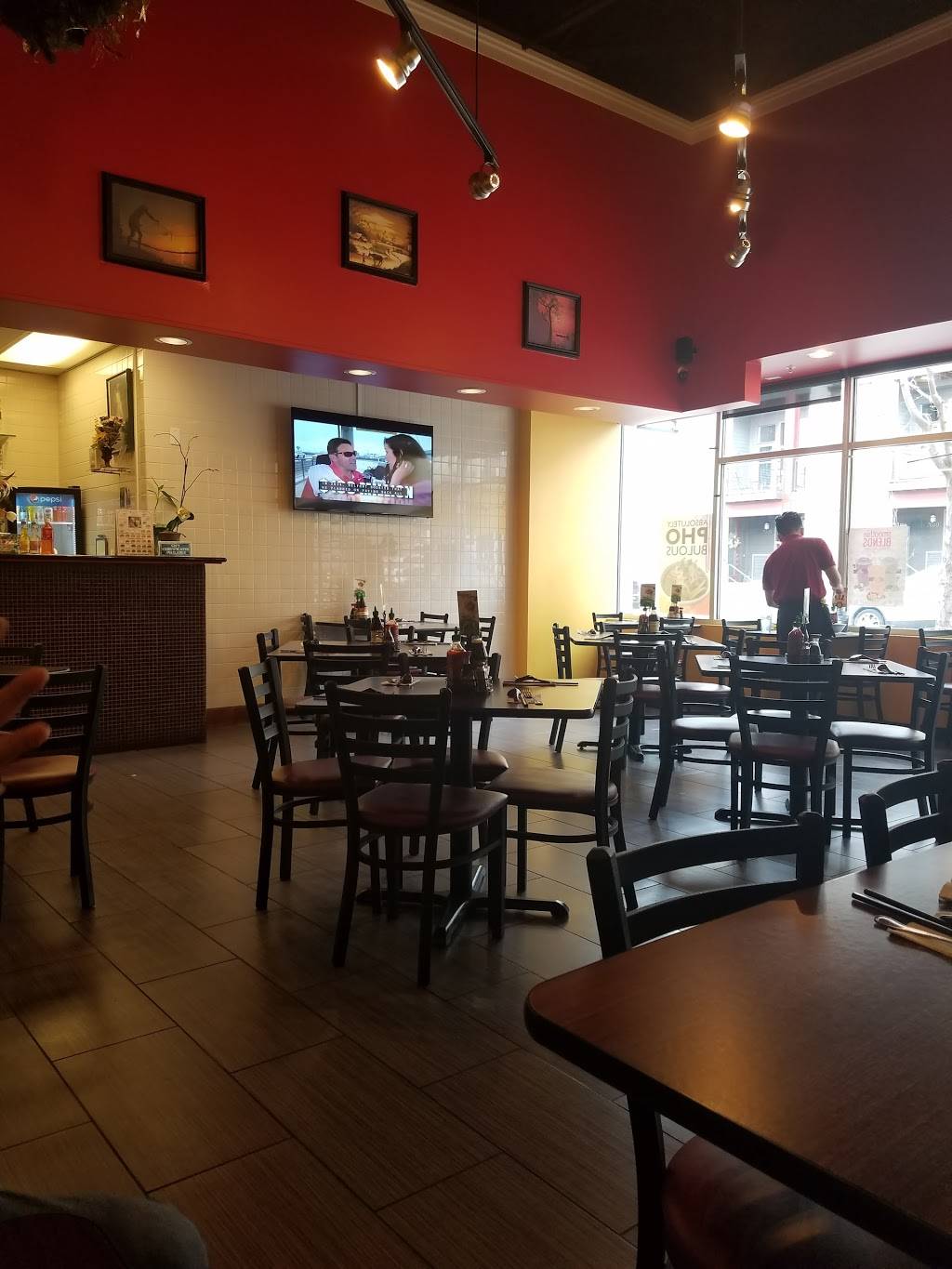 Pho Saigon Basil | restaurant | 7057 W Alaska Dr, Lakewood, CO 80226, USA | 3039226100 OR +1 303-922-6100