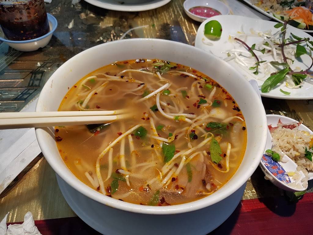 Pho Saigon Palace | restaurant | 20722 Timberlake Road North, Lynchburg, VA 24502, USA | 4342372315 OR +1 434-237-2315