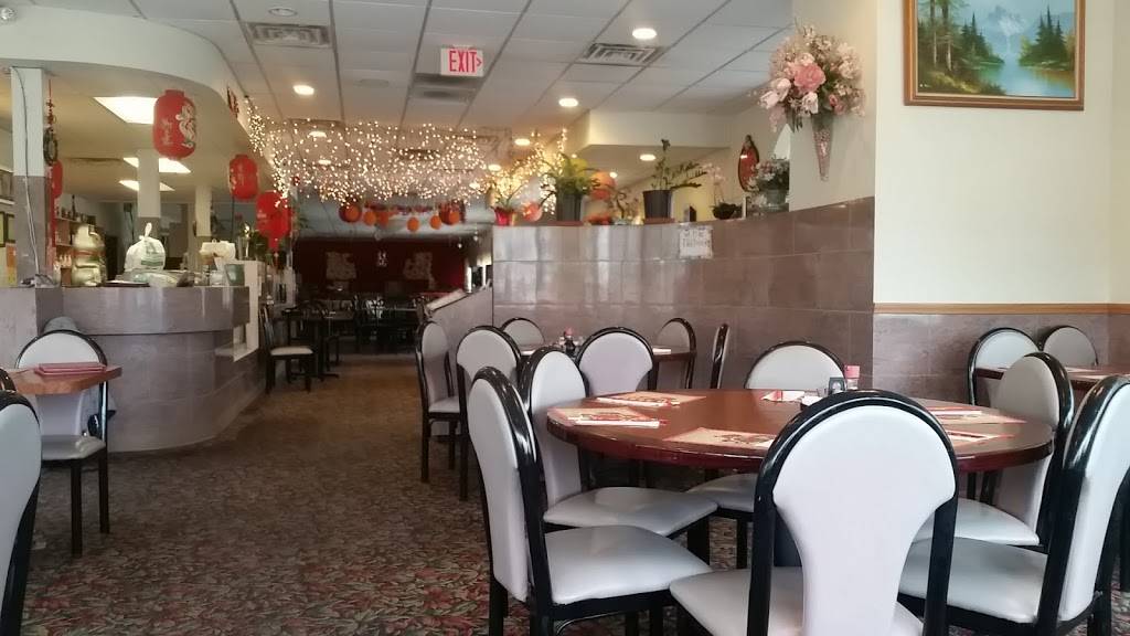 Golden Wok | restaurant | 2755 E Grand River Ave, East Lansing, MI 48823, USA | 5173338322 OR +1 517-333-8322
