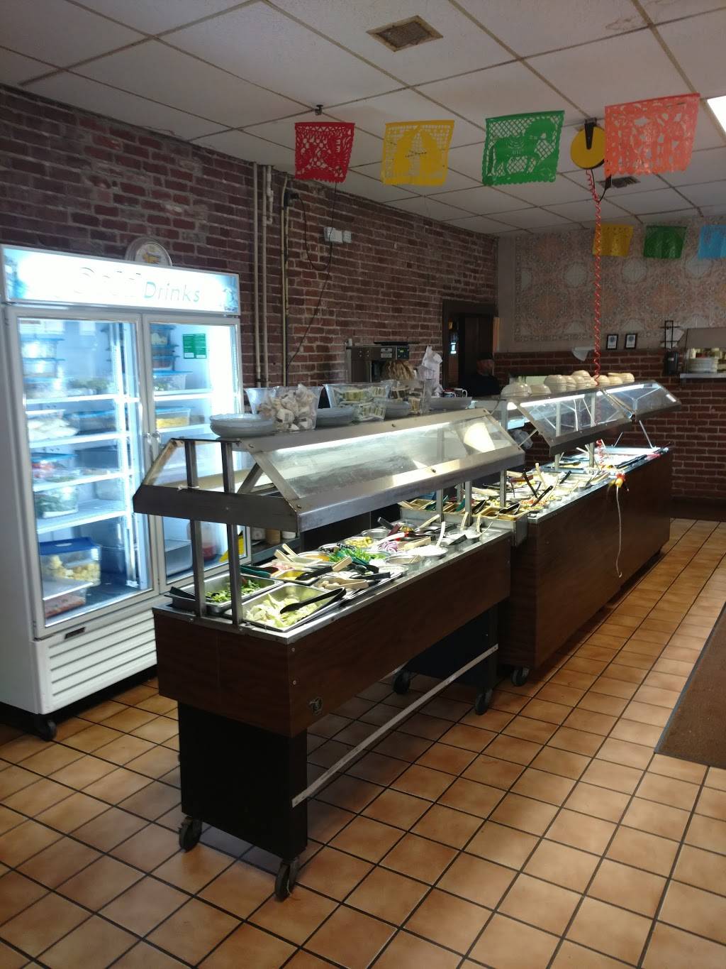 Anchor Inn Restaurant | restaurant | 128 S Main St, Hutchinson, KS 67501, USA | 6206690311 OR +1 620-669-0311