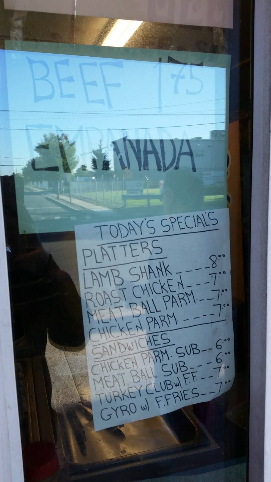 Georges Lunch | restaurant | 107 Trumbull St # 110, Elizabeth, NJ 07206, USA | 9083520551 OR +1 908-352-0551